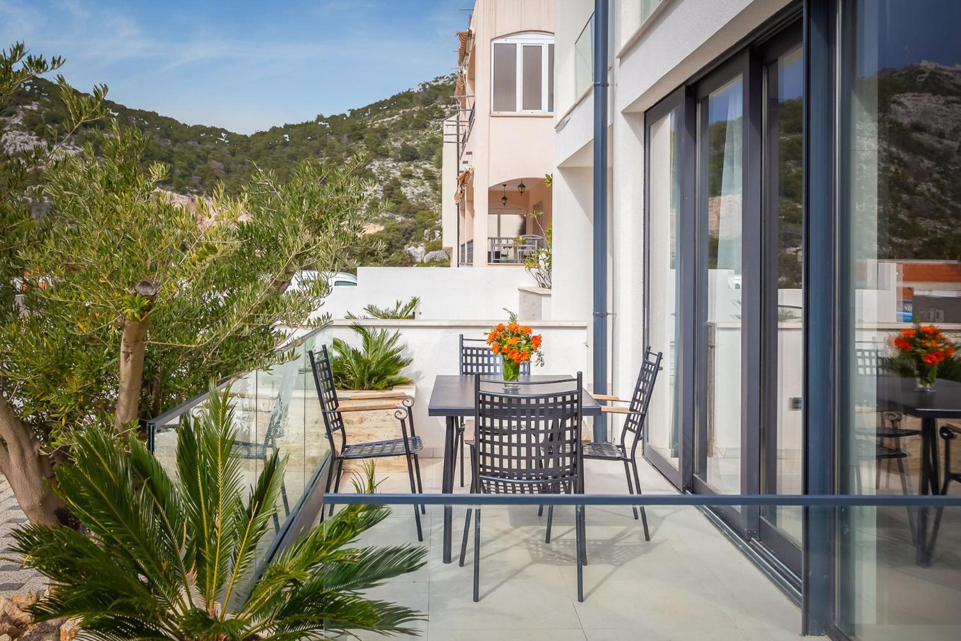 Villa Royale With Pool Hvar Town Eksteriør bilde
