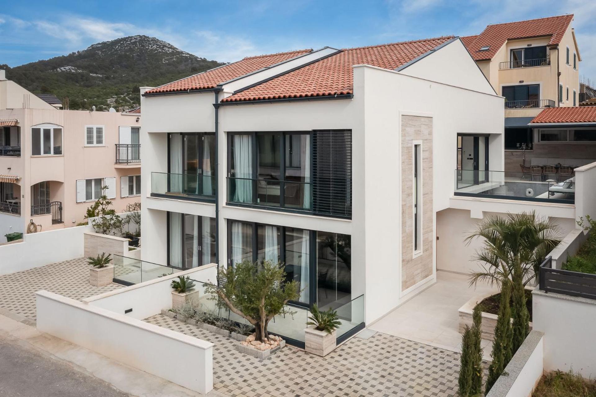 Villa Royale With Pool Hvar Town Eksteriør bilde